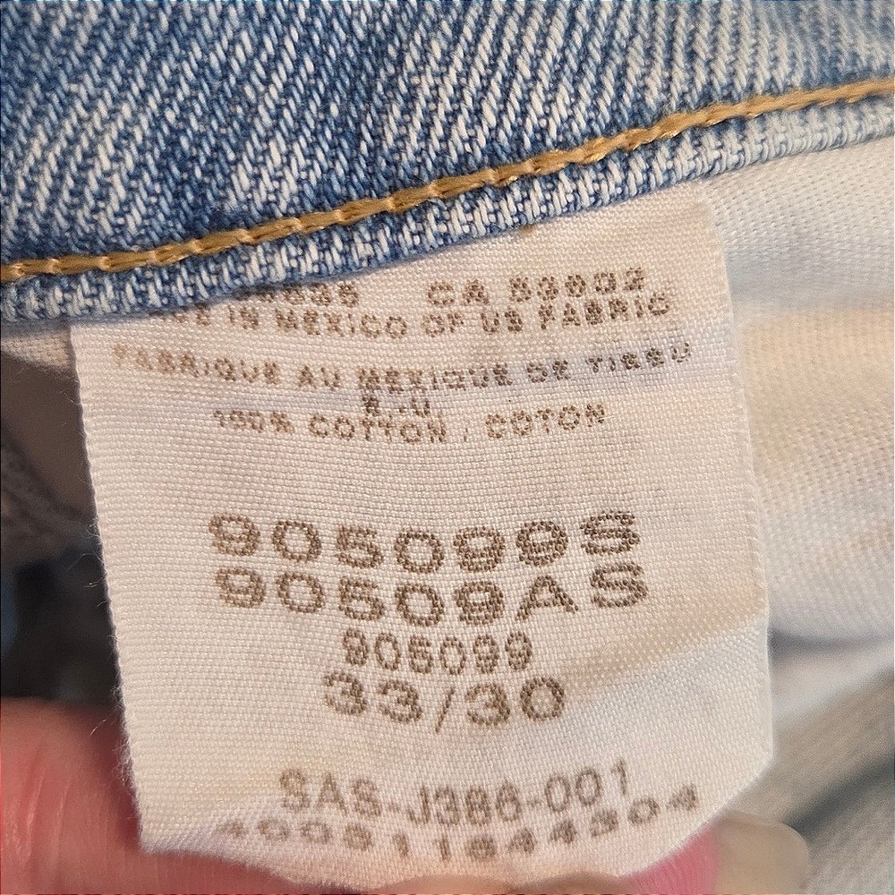 Vintage Cabela's Jeans 33x30 Light Wash Denim Relaxed Straight Leg Made In USA - Picture 3 of 10
